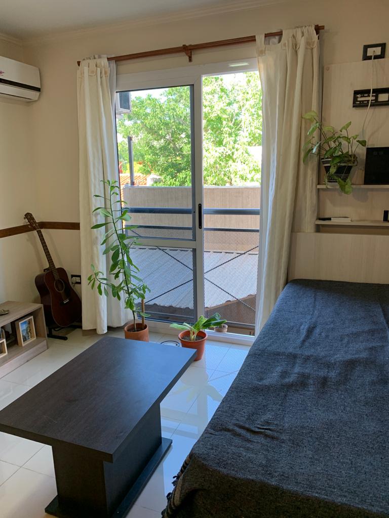 DEPARTAMENTO UN DORMITORIO CON COCHERA EN VENTA VILLA CARLOS PAZ