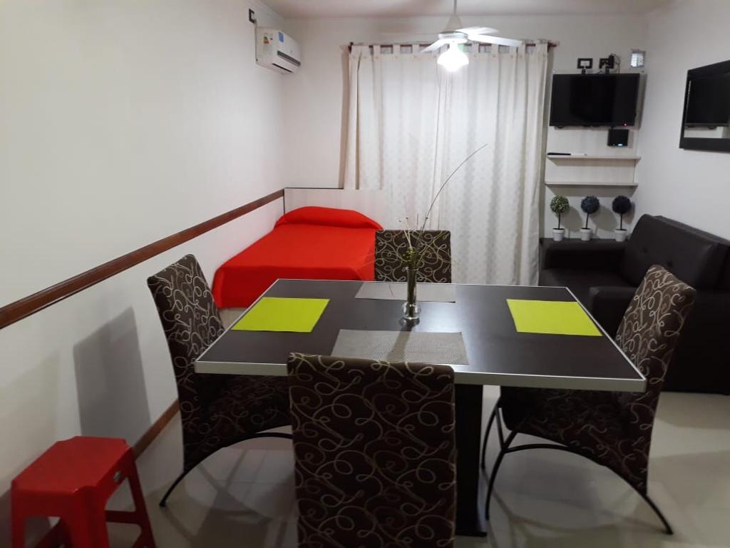 DEPARTAMENTO UN DORMITORIO CON COCHERA EN VENTA VILLA CARLOS PAZ