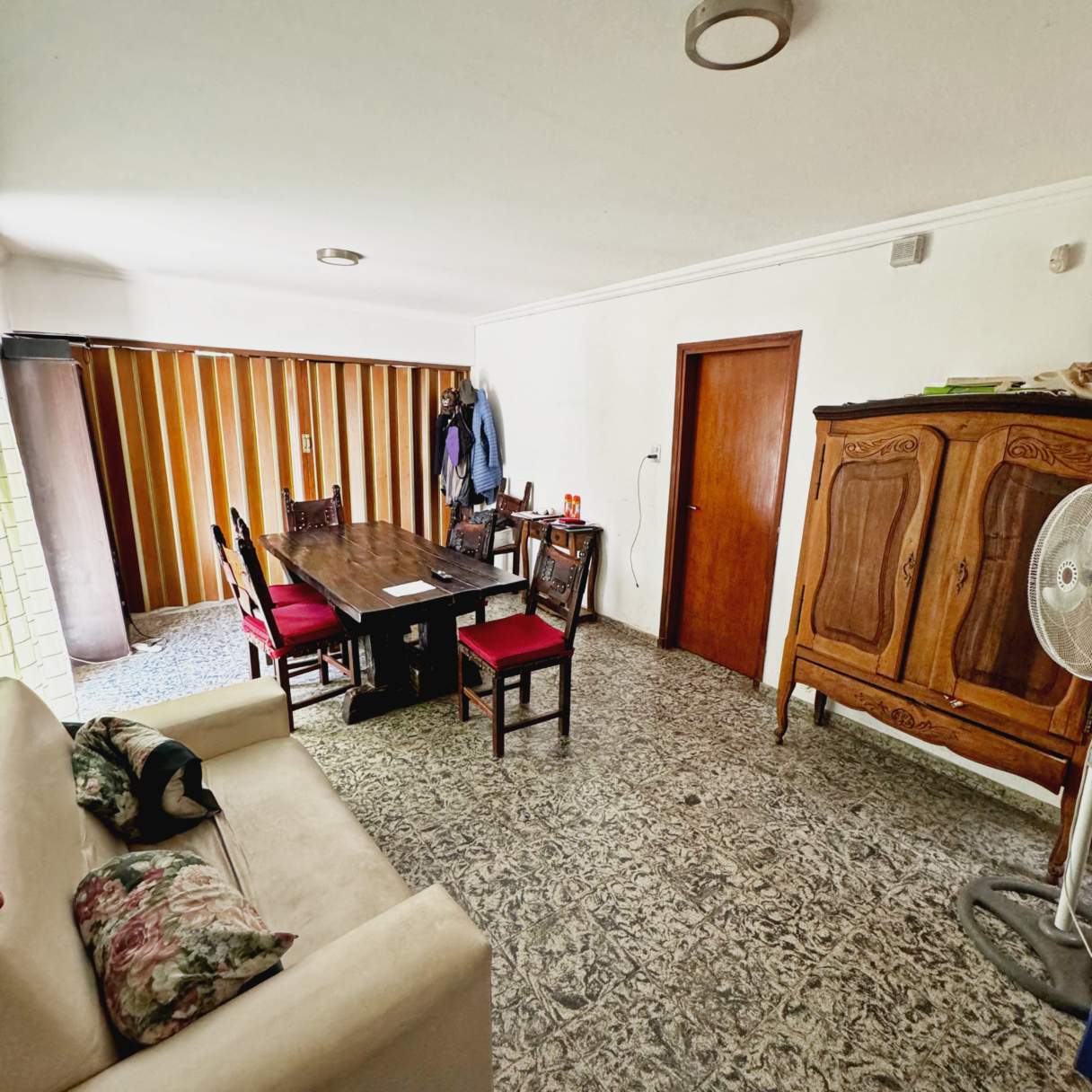 CASA 3 DORMITORIOS VENTA PARQUE CHACABUCO