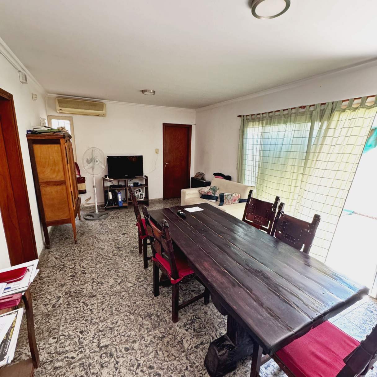 CASA 3 DORMITORIOS VENTA PARQUE CHACABUCO