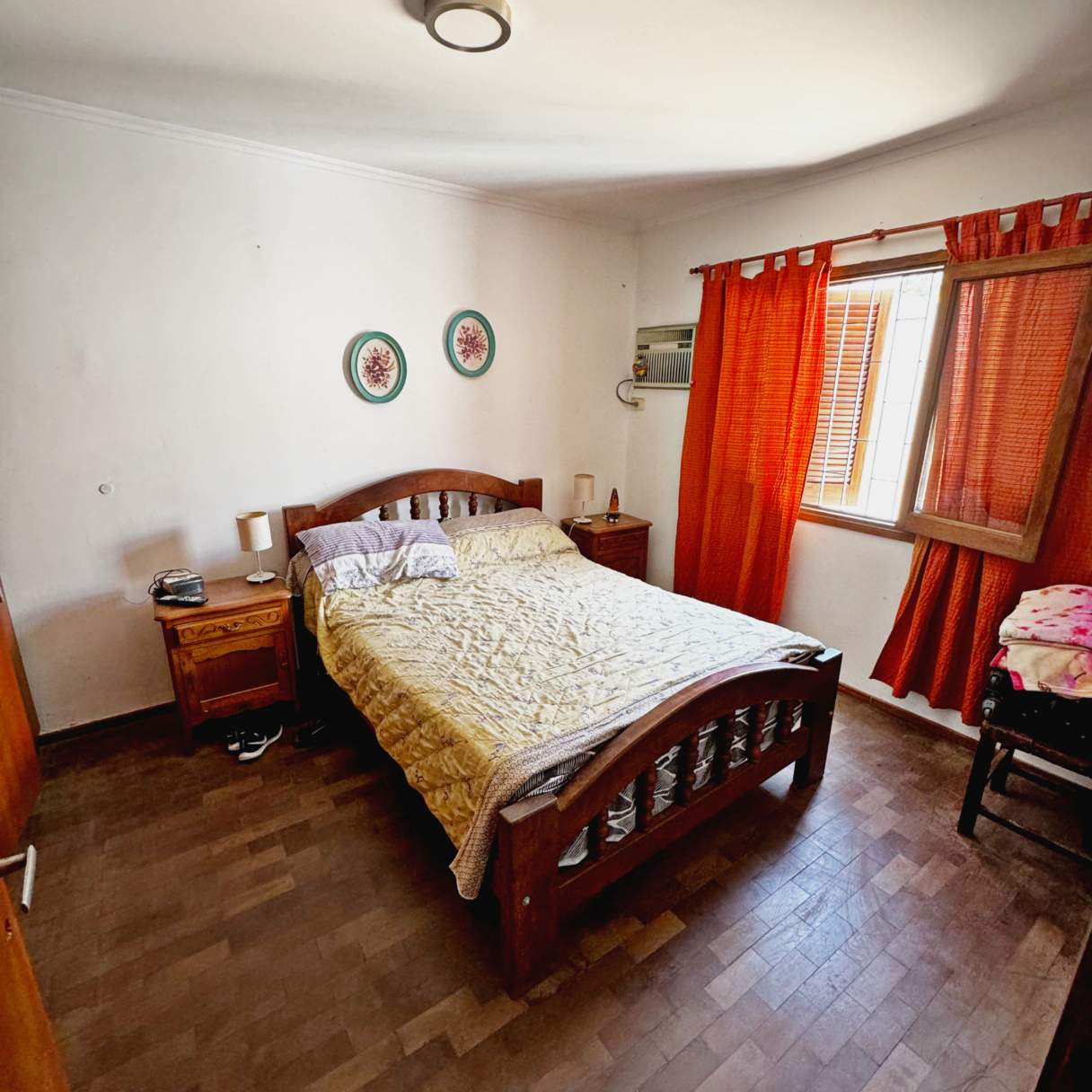 CASA 3 DORMITORIOS VENTA PARQUE CHACABUCO