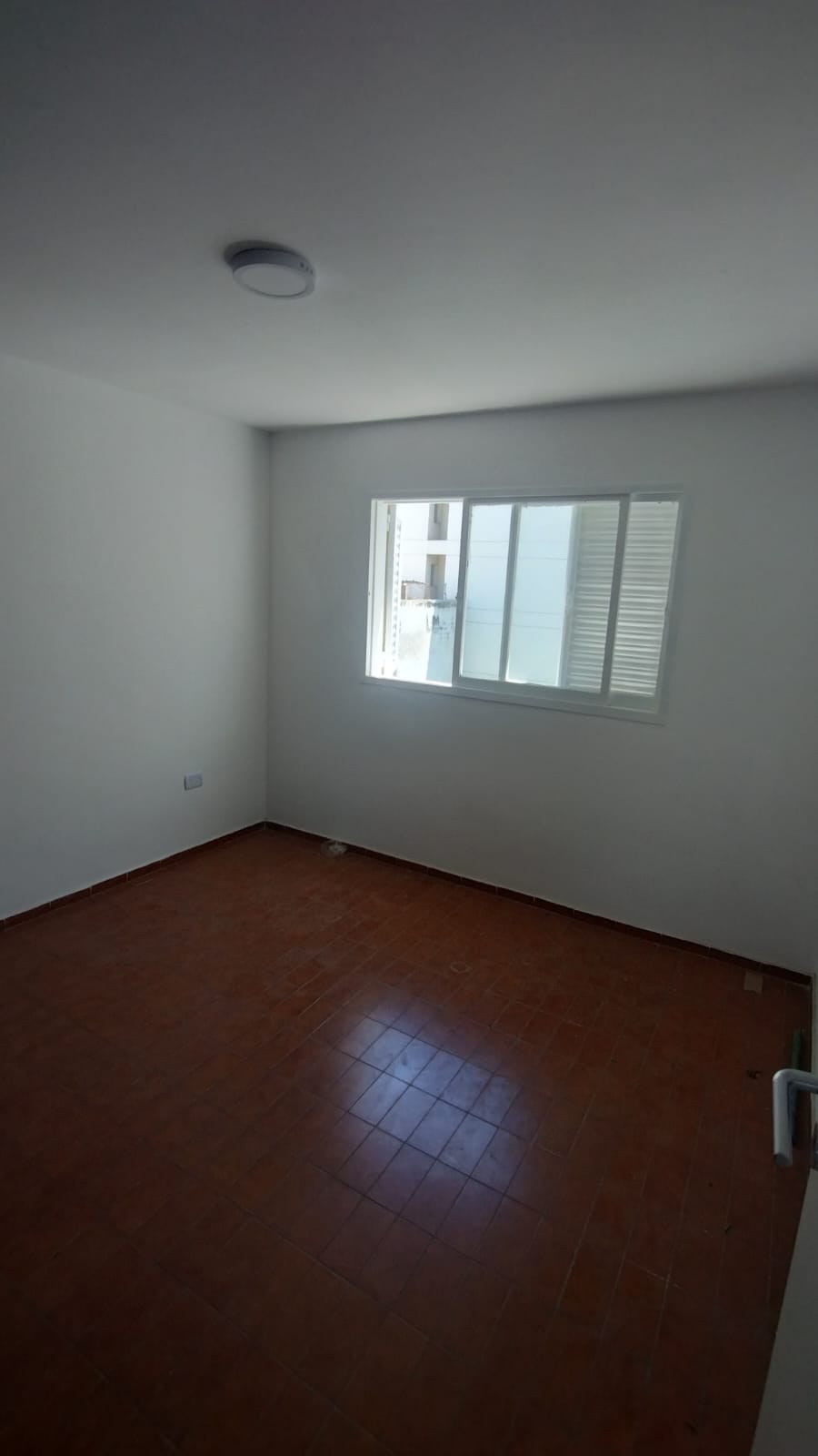 VENDO 2 DORM BARRIO GENERAL PAZ EXTERNO CON BALCON