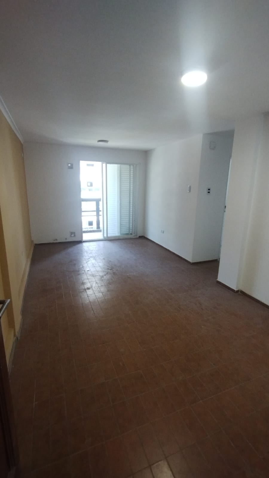 VENDO 2 DORM BARRIO GENERAL PAZ EXTERNO CON BALCON