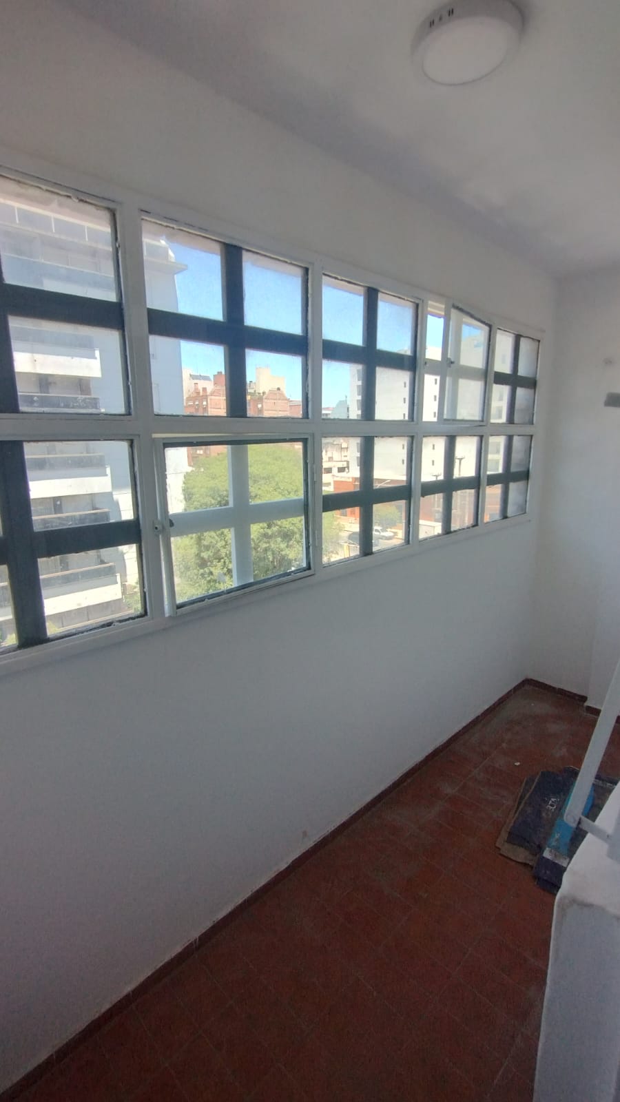 VENDO 2 DORM BARRIO GENERAL PAZ EXTERNO CON BALCON