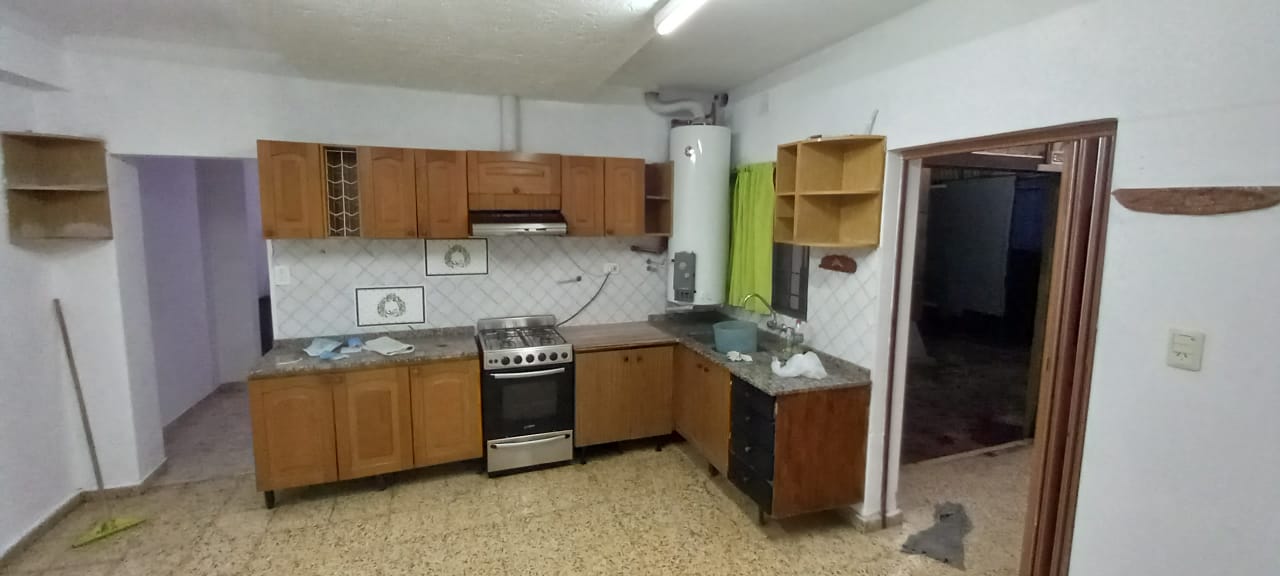 Inversores, venta 2 Ph Barrio Acosta