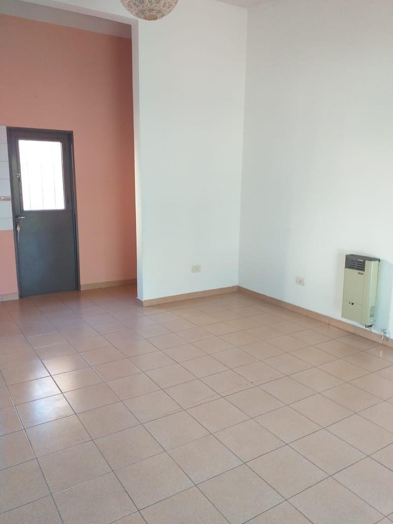 DUPLEX 2 DORM - PLANTA BAJA - PATIO - COCHERA