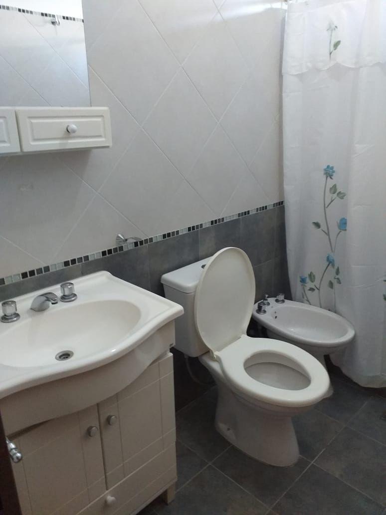 DUPLEX 2 DORM - PLANTA BAJA - PATIO - COCHERA