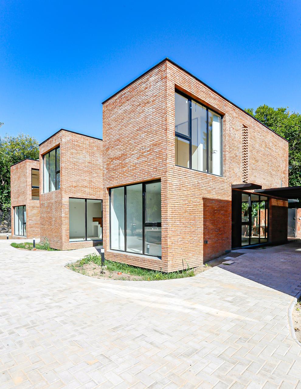 VENTA DUPLEX VILLA ALLENDE COMPLEJO DOSIER MAGNOLIA