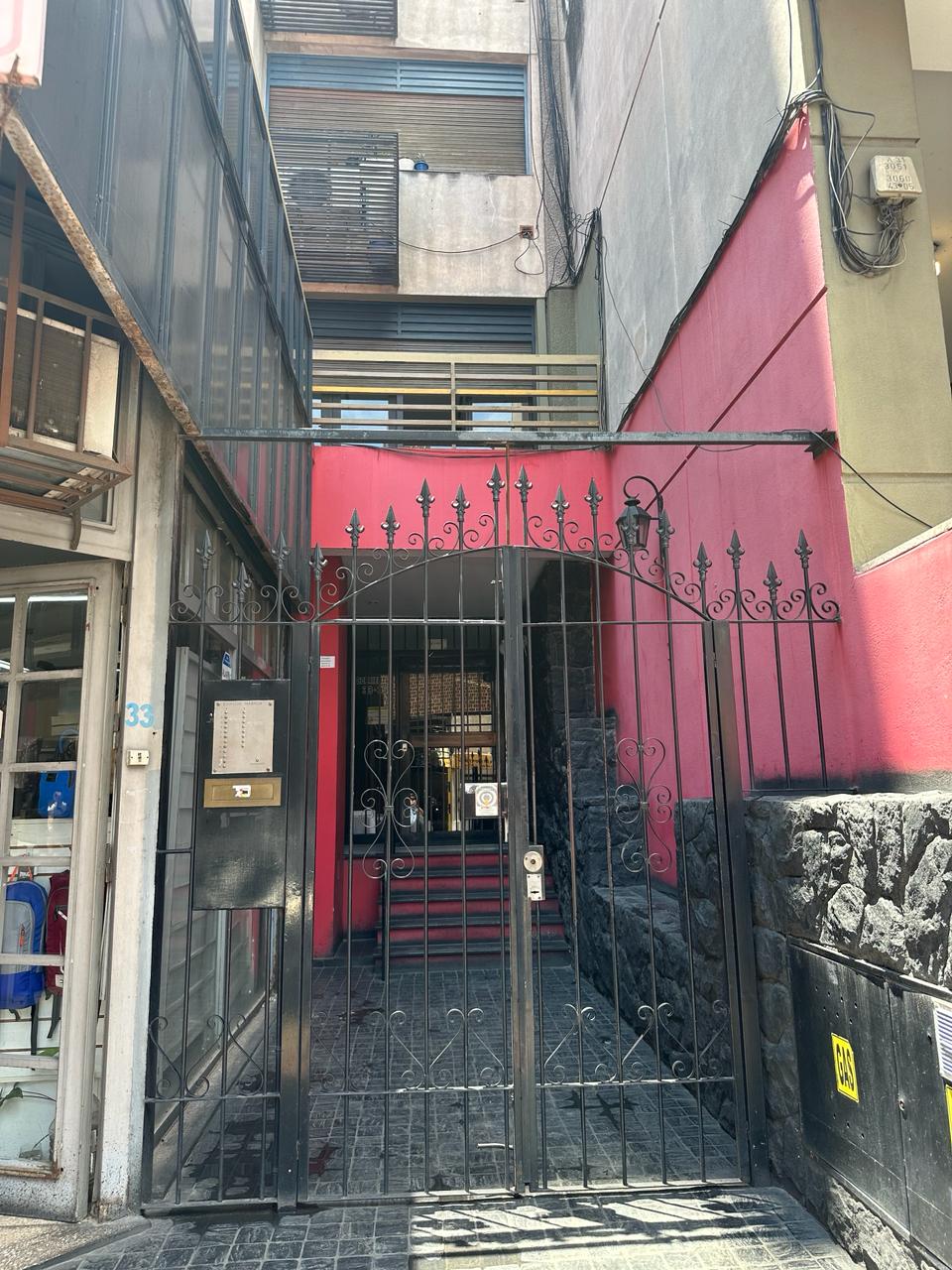 Se VENDE Dpto 1 dorm a metros del Patio Olmos