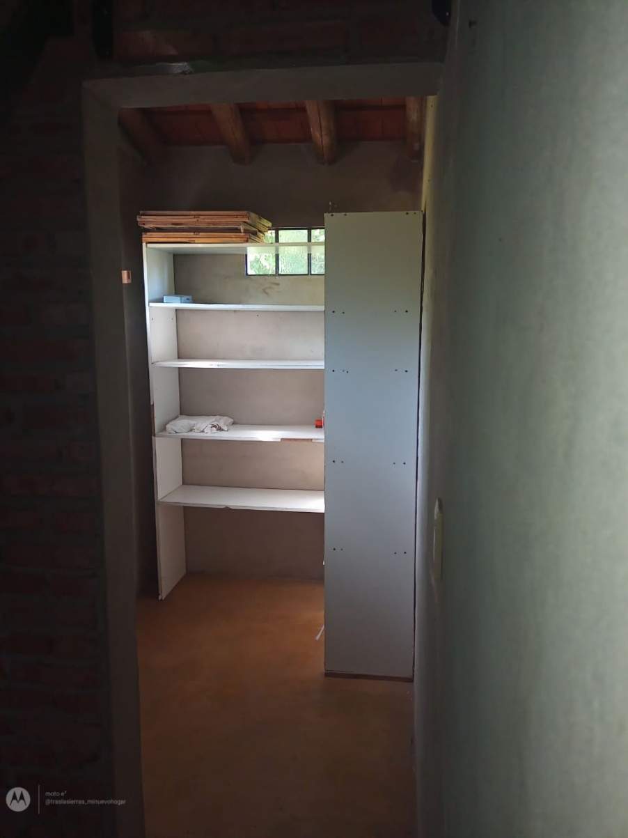 CASA EN VENTA LOS MOLLES - CON ACEQUIA -