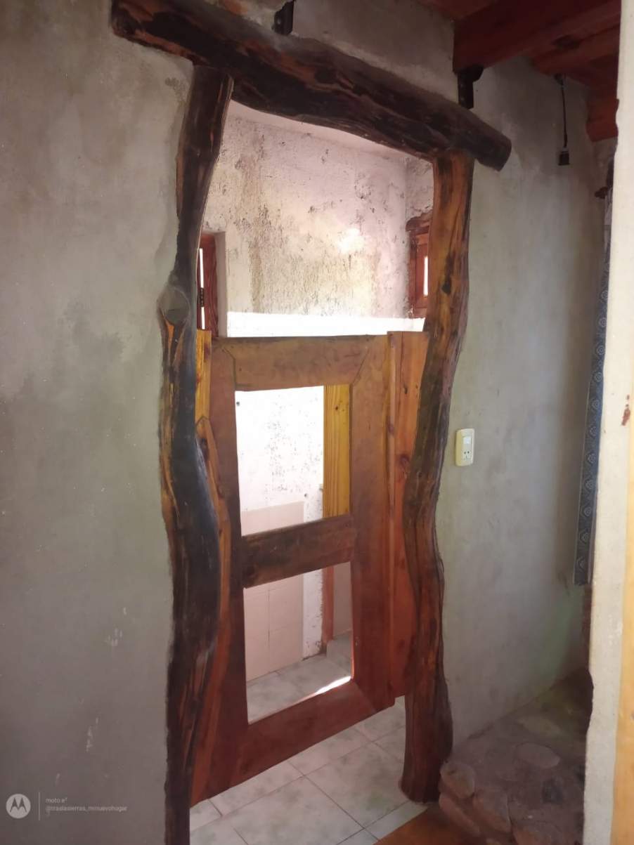 CASA EN VENTA LOS MOLLES - CON ACEQUIA -