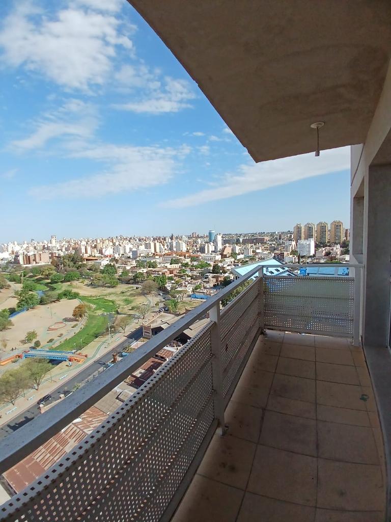 Departamento, 2 dormitorios en venta, Barrio Alberdi