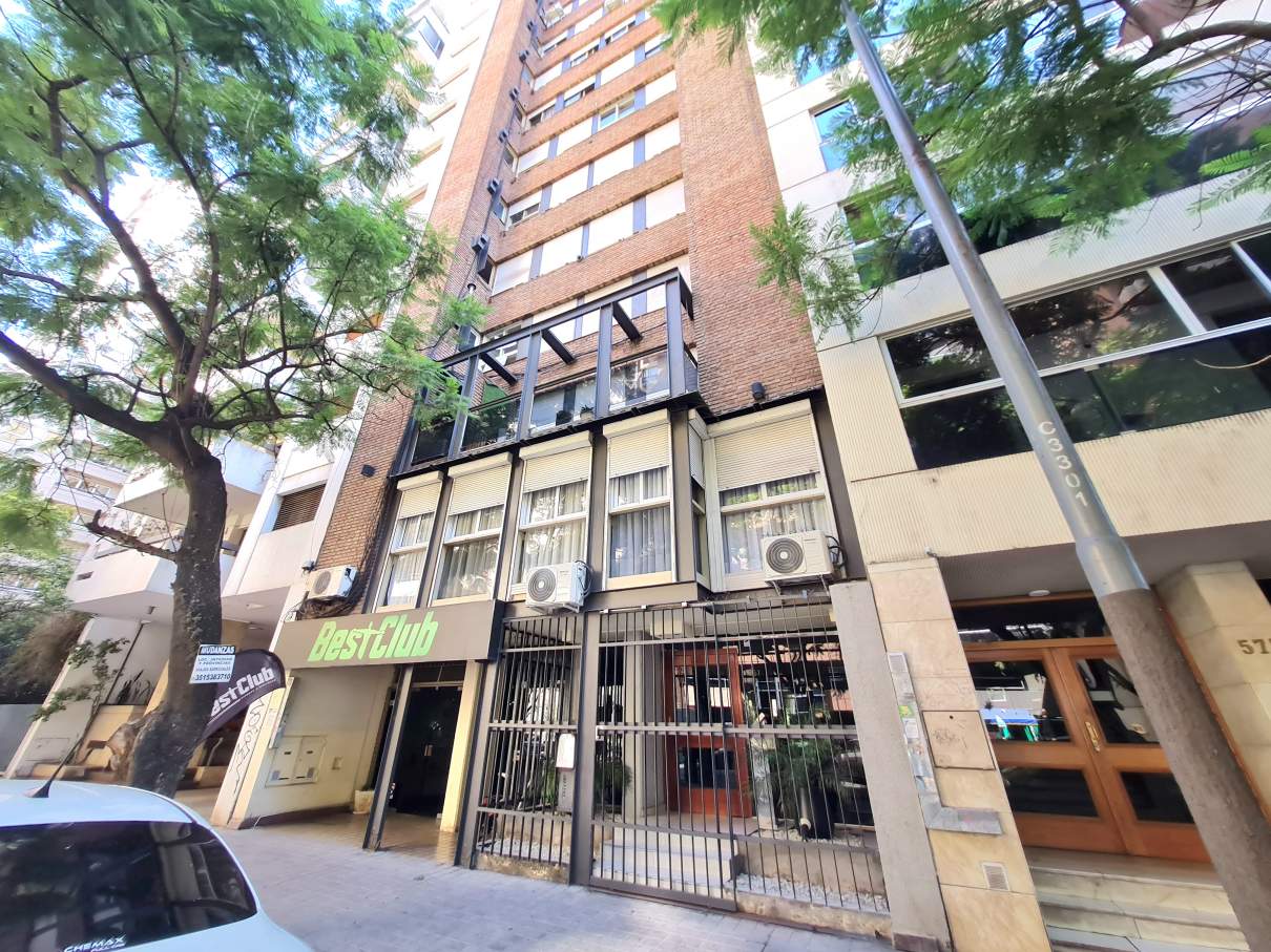 NUEVA CORDOBA - VENTA DEPTO 1 DORM - EXCELENTE UBICACION - A MTS PARQUE SARMIENTO