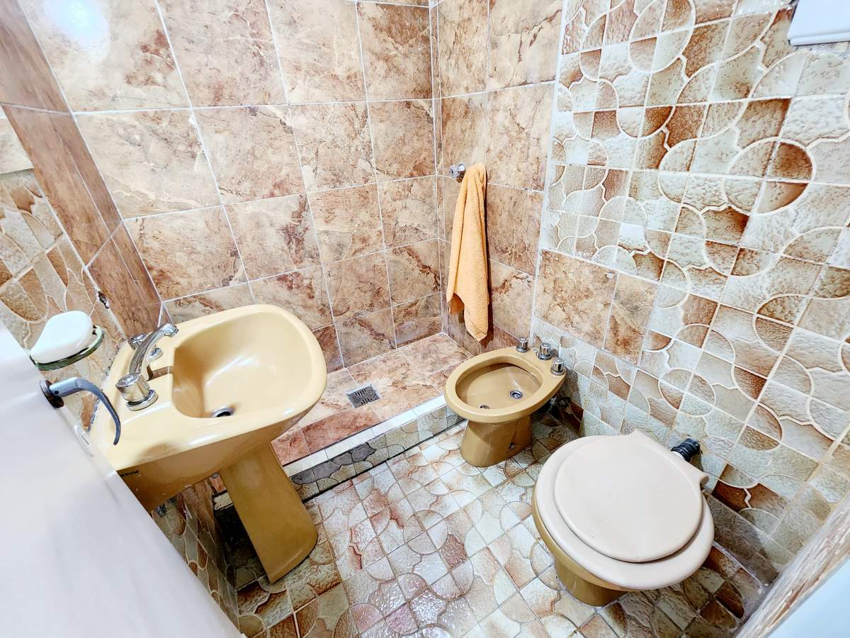 Duplex - 2 Dorm. - 1 Baño - Patio y Cochera - Villa Domínguez - Carlos Paz