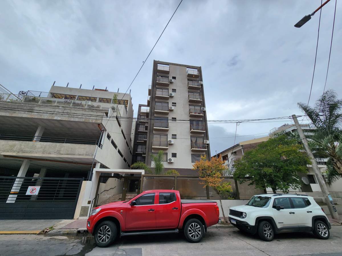 Departamento - 1 Dormitorio con Vista - Pileta - Centro - Villa Carlos Paz