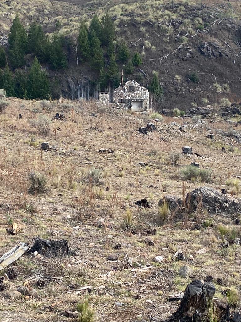 VENTA CAMPO 140 HAS  - ENTRE ATOS PAMPA Y YACANTO