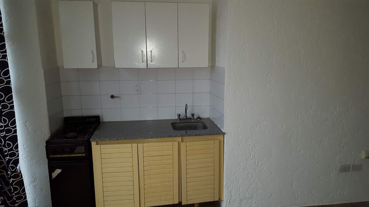 SE VENDE DPTO. 1 DORM. C-BALCÓN TERRAZA - DEAN FUNES 353 - CÓRDOBA