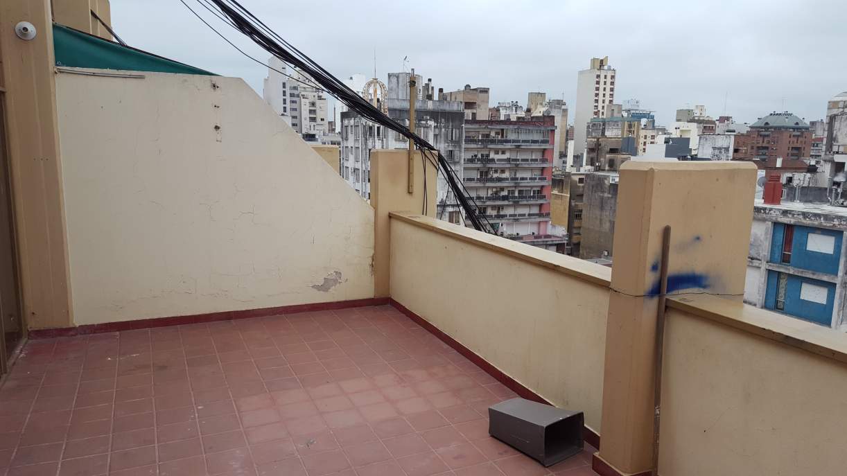 SE VENDE DPTO. 1 DORM. C-BALCÓN TERRAZA - DEAN FUNES 353 - CÓRDOBA