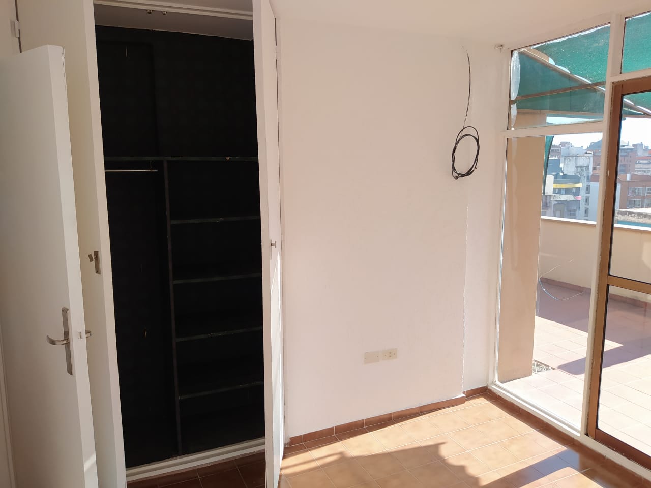 SE VENDE DPTO. 1 DORM. EXT. C- BALCÓN TERRAZA - DEAN FUNES 353 - CÓRDOBA