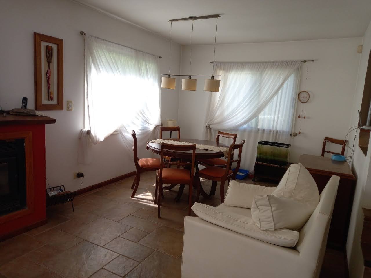 VENTA. CASA EN VILLA GRAL BELGRANO