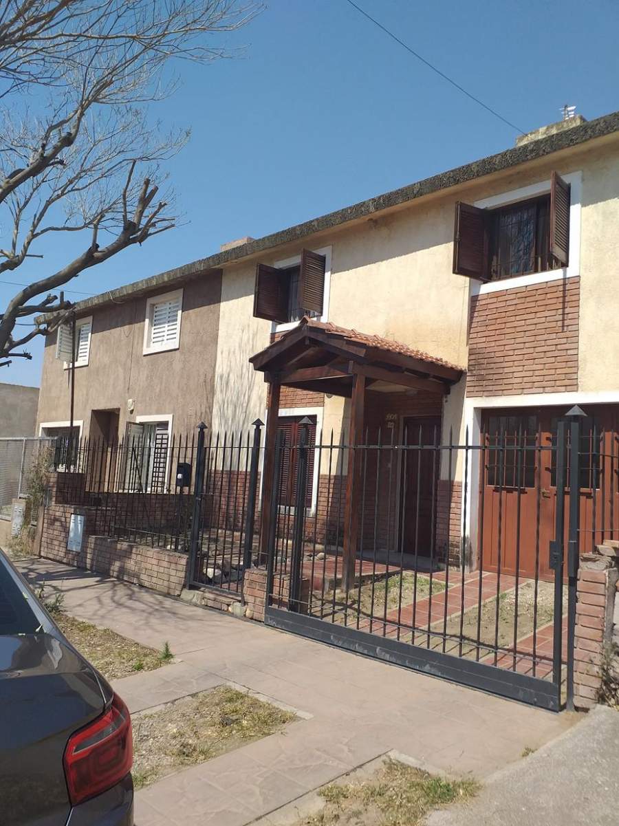 Duplex Zona Santa Ana 3800