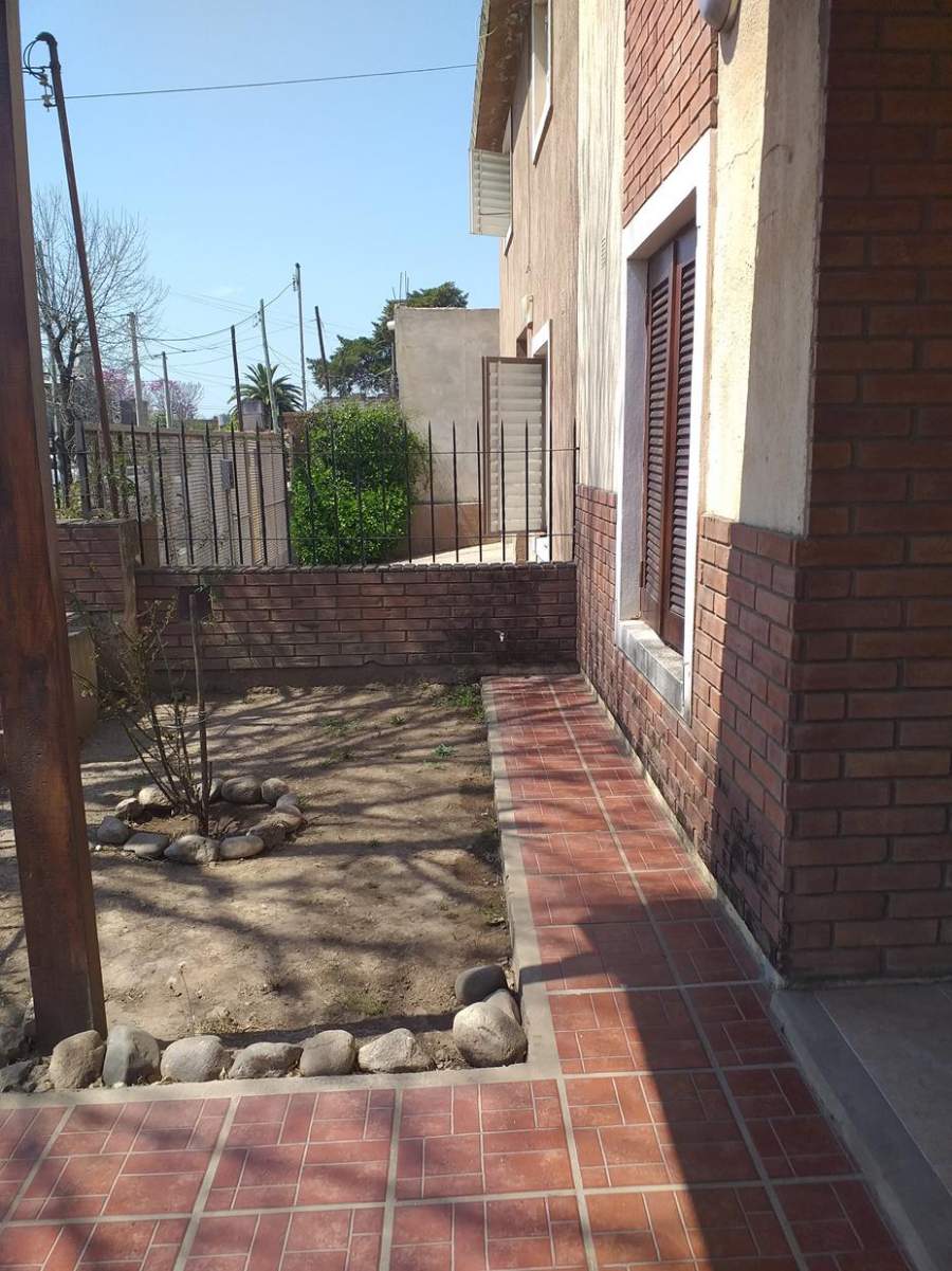 Duplex Zona Santa Ana 3800