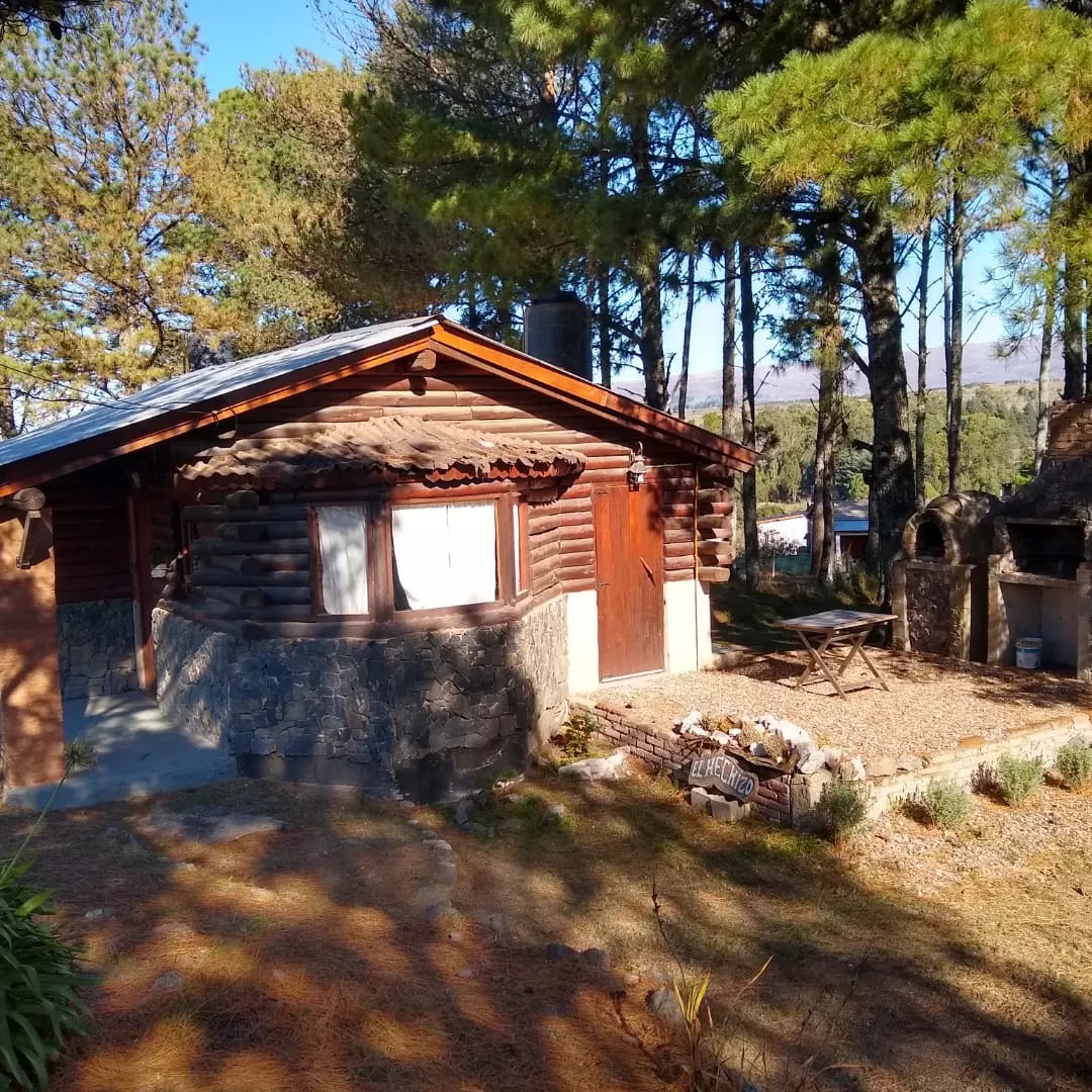 VENTA CABAÑA RUSTICA EN YACANTO