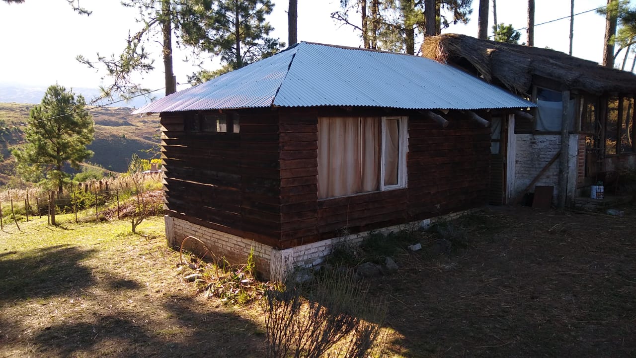 VENTA CABAÑA RUSTICA EN YACANTO