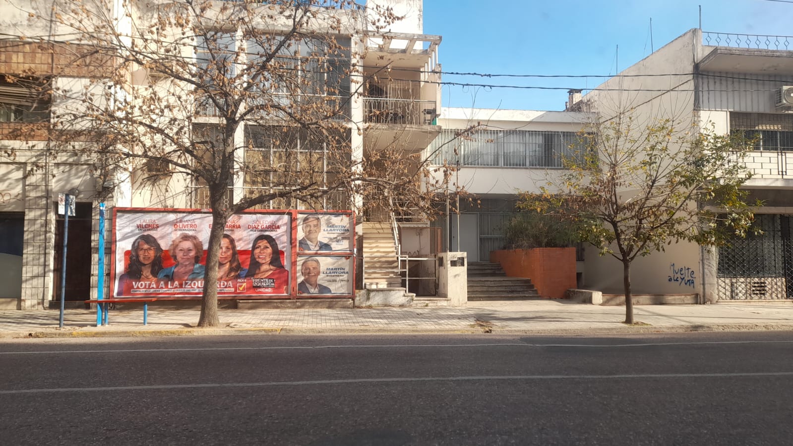 Venta Casa Nva Córdoba Apto Edificio (colinda con Pocito social Life) Av. Velez Sarsfield