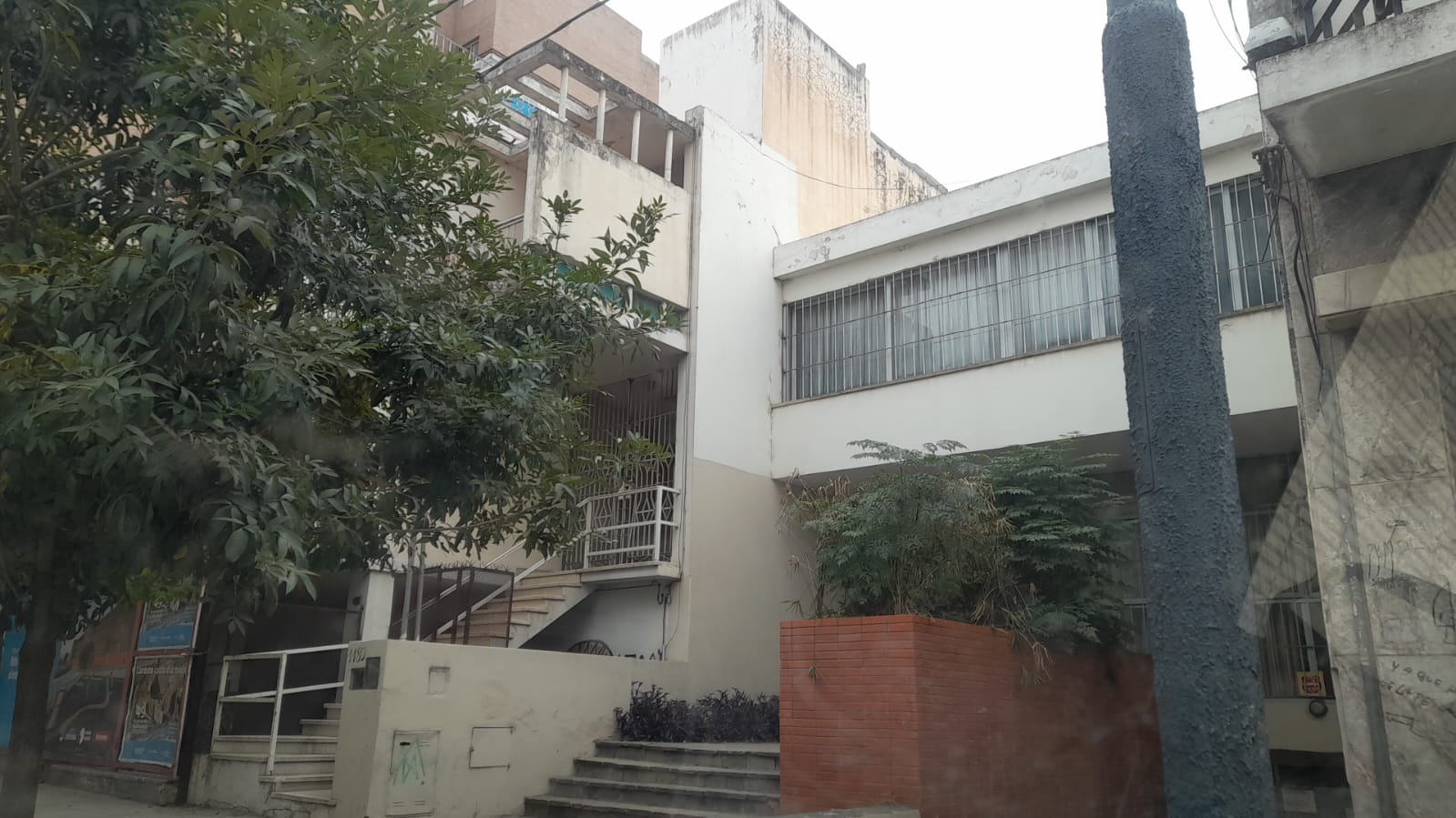 Venta Casa Nva Córdoba Apto Edificio (colinda con Pocito social Life) Av. Velez Sarsfield