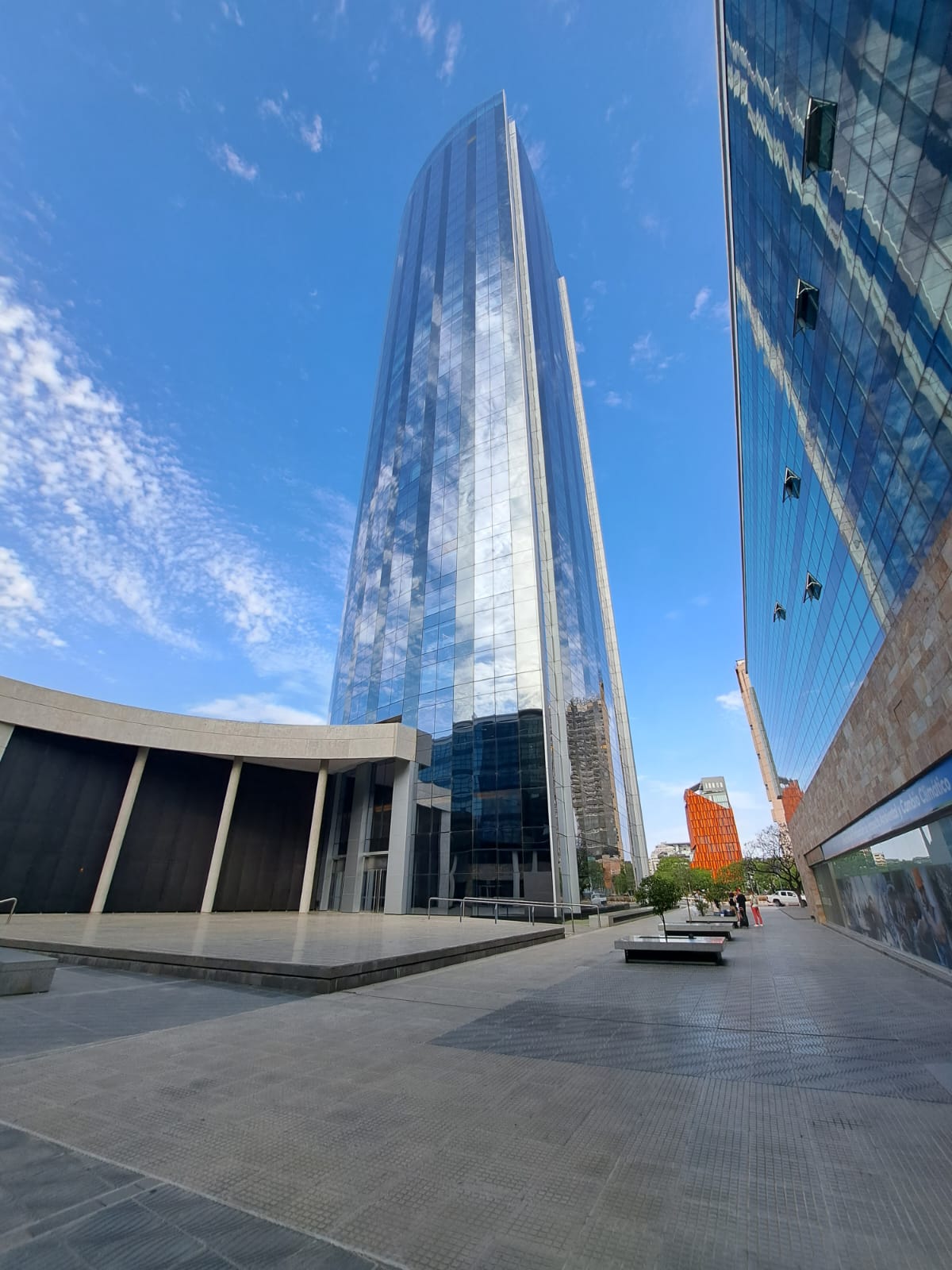 VENTA OFICINA TORRE CAPITALINAS CORDOBA