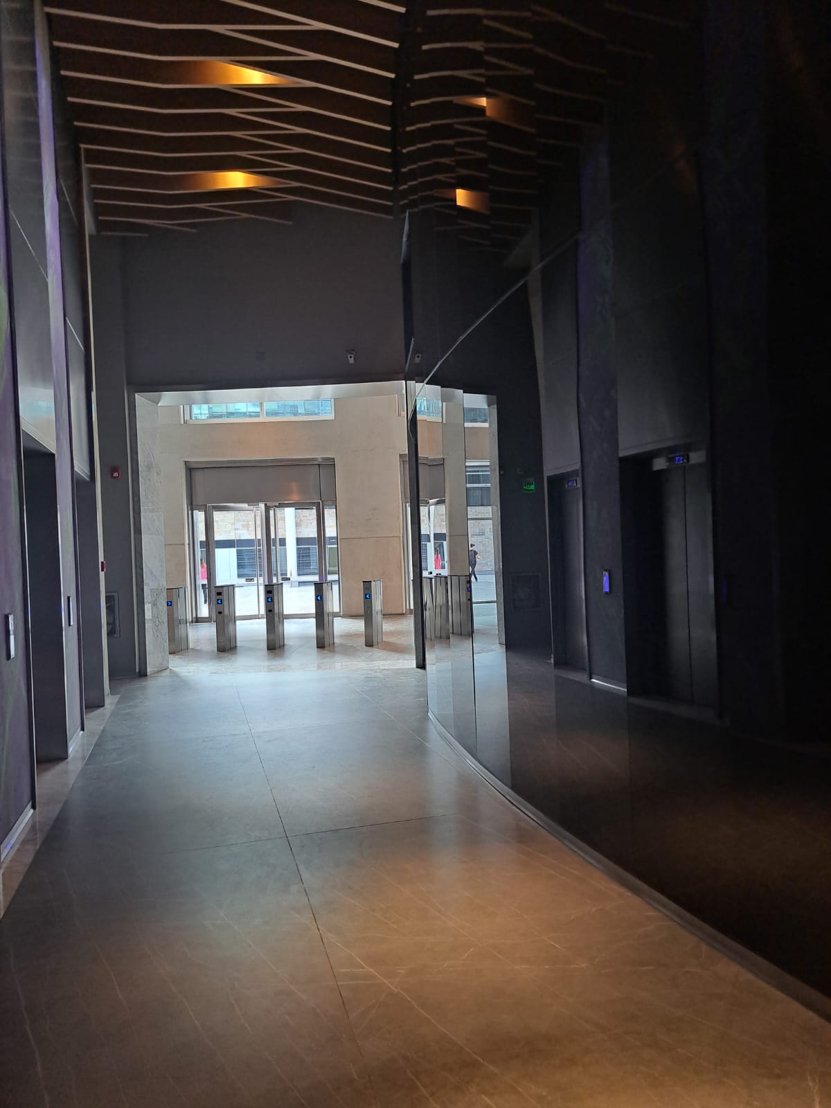 VENTA OFICINA TORRE CAPITALINAS CORDOBA