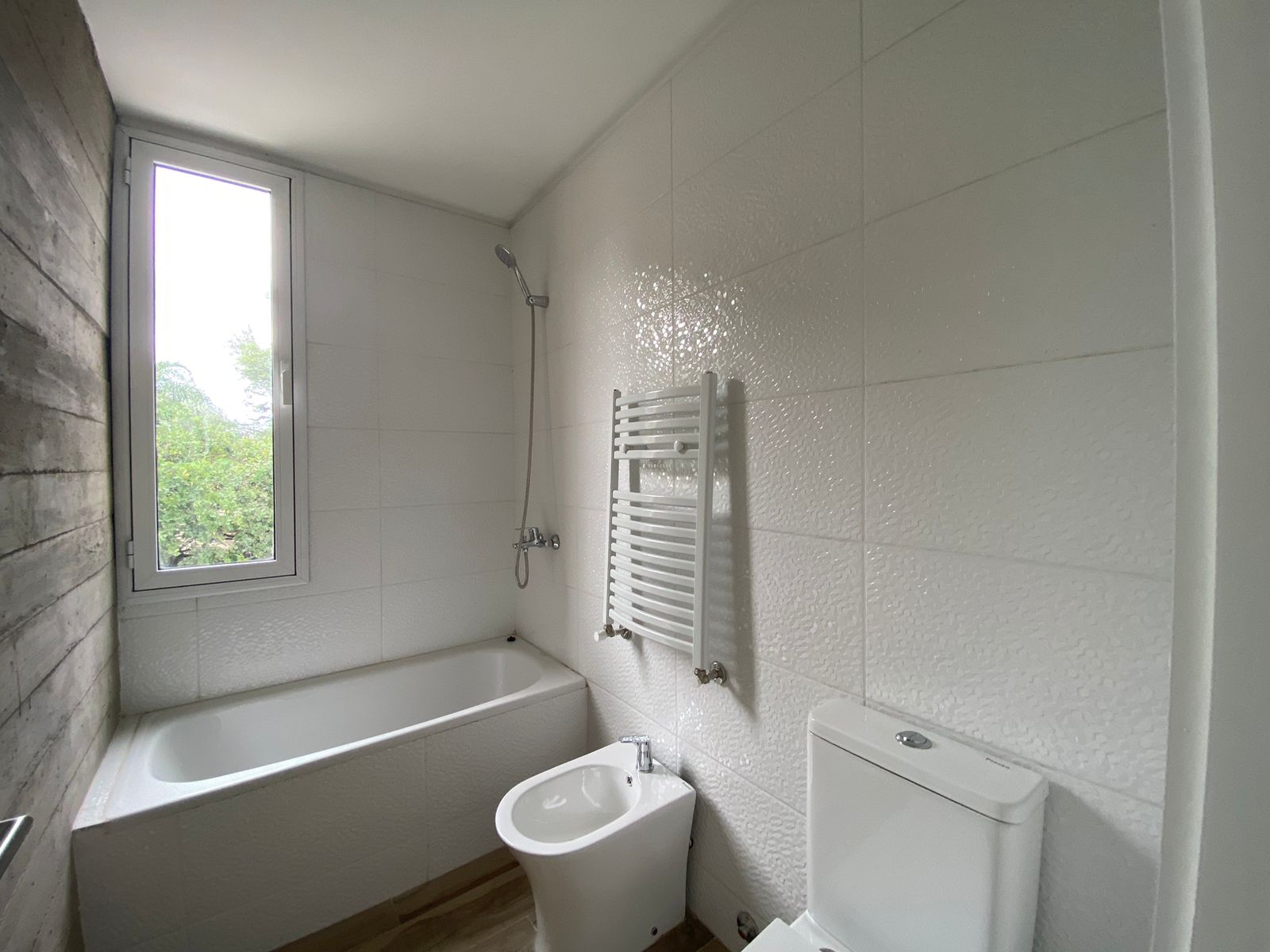 VENTA CASA DÚPLEX DE DISEÑO 3 DORMITORIOS 3 BAÑOS - MTS SANATORIO ALLENDE VILLA BELGRANO