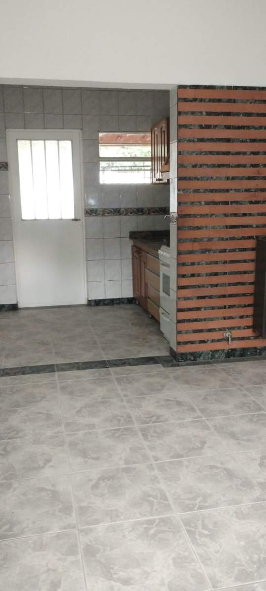 CASA A LA VENTA EN  ALTA CORDOBA PJE CIRES 3400