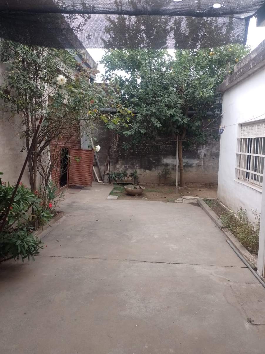 GALPON MAS CASAS EN LOS BOULEVARES