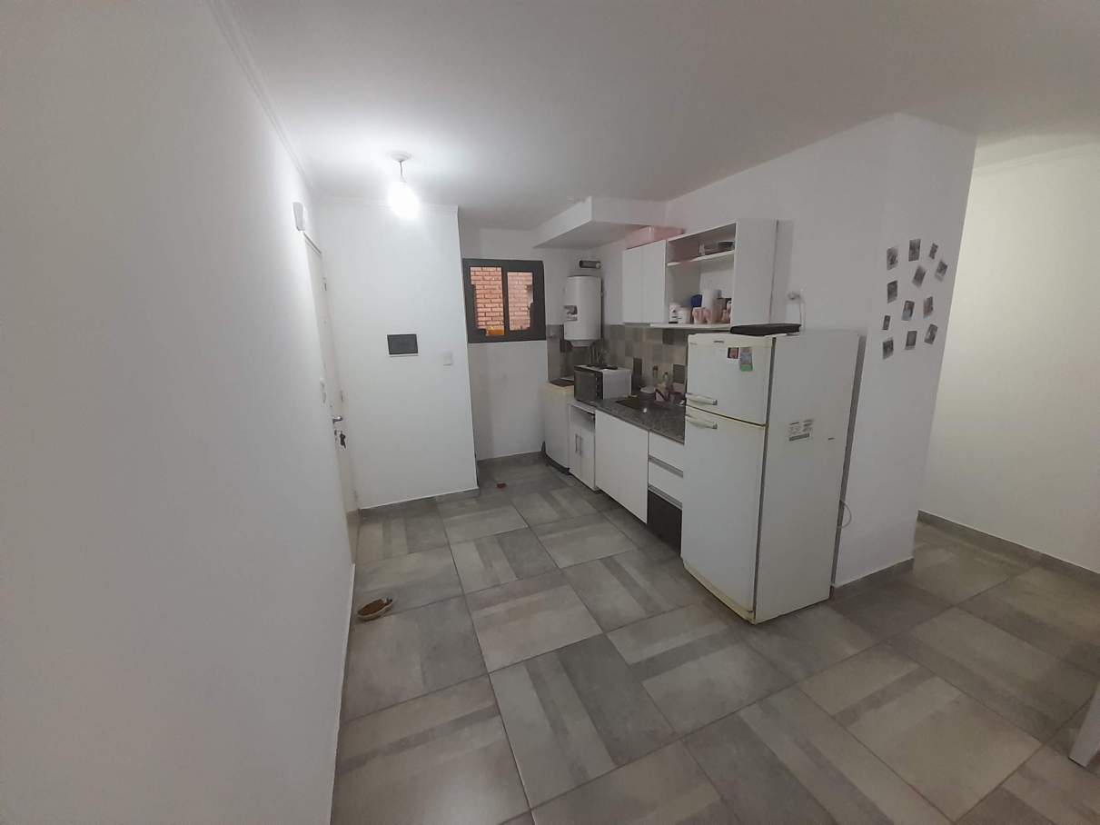Vendo Monoambiente Amplio