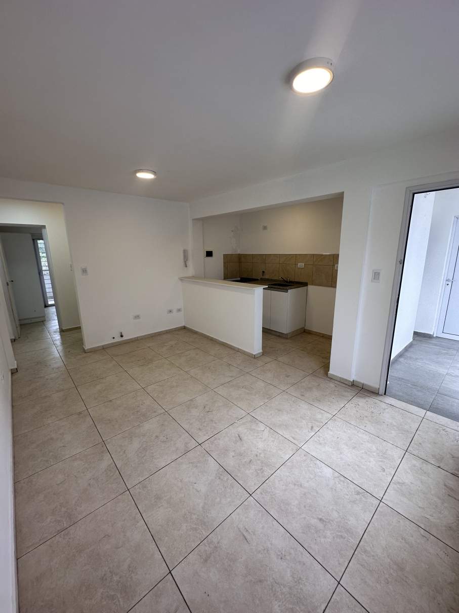 SE VENDE DEPTO 1 DORMITORIO - B PUEYRREDON