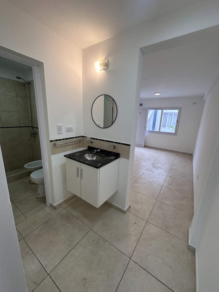 SE VENDE DEPTO 1 DORMITORIO - B PUEYRREDON