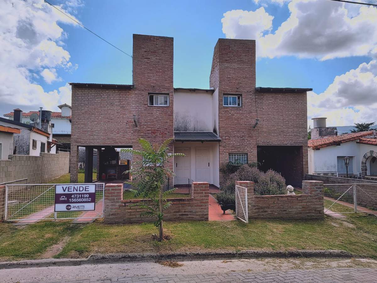 VENTA DUPLEX - LA FALDA - CORDOBA