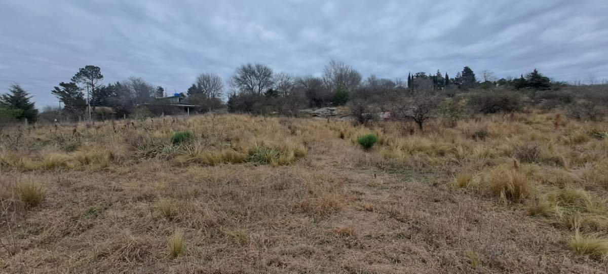 TERRENO  BIALET MASSE   FRENTE AL RIO