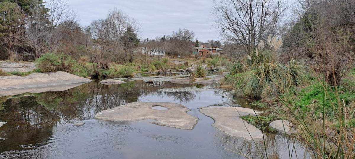 TERRENO  BIALET MASSE   FRENTE AL RIO