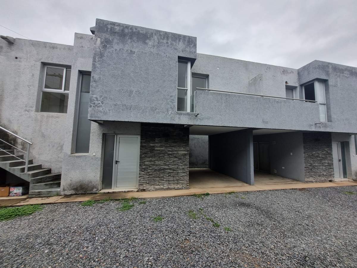 OPORTUNIDAD -VENTA DEPARTAMENTO 1 DORM 40 MTS CUB  HOUSING LOS ALGARROBOS 2 LA CALERA.