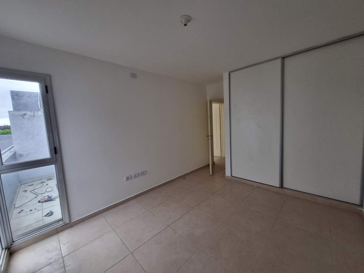 OPORTUNIDAD -VENTA DEPARTAMENTO 1 DORM 40 MTS CUB  HOUSING LOS ALGARROBOS 2 LA CALERA.