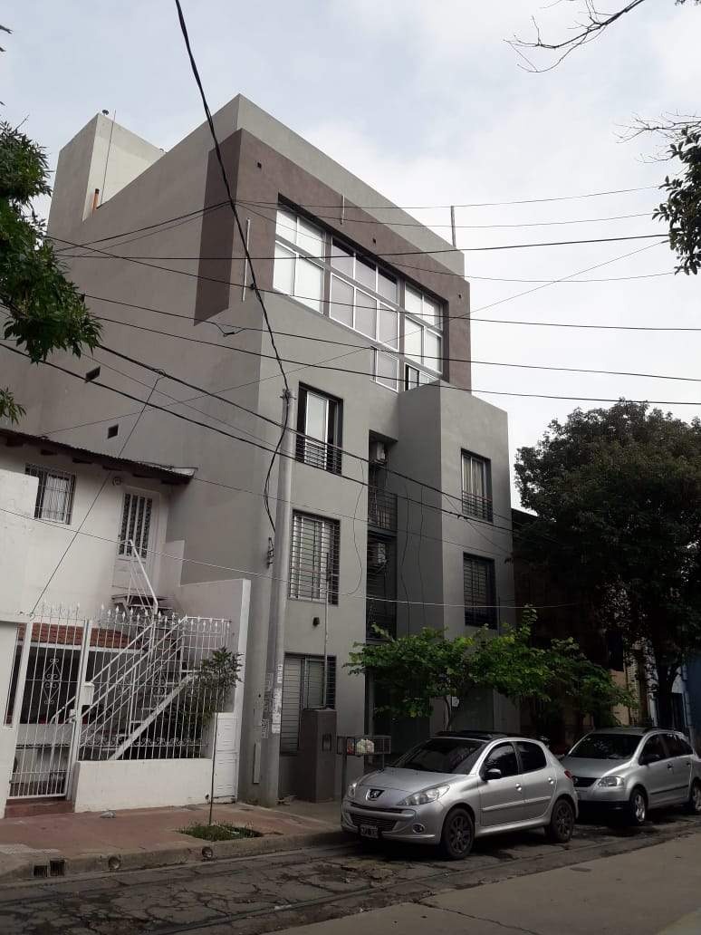 Venta de local en la calle Cayetano Silva 117 alto alberdi