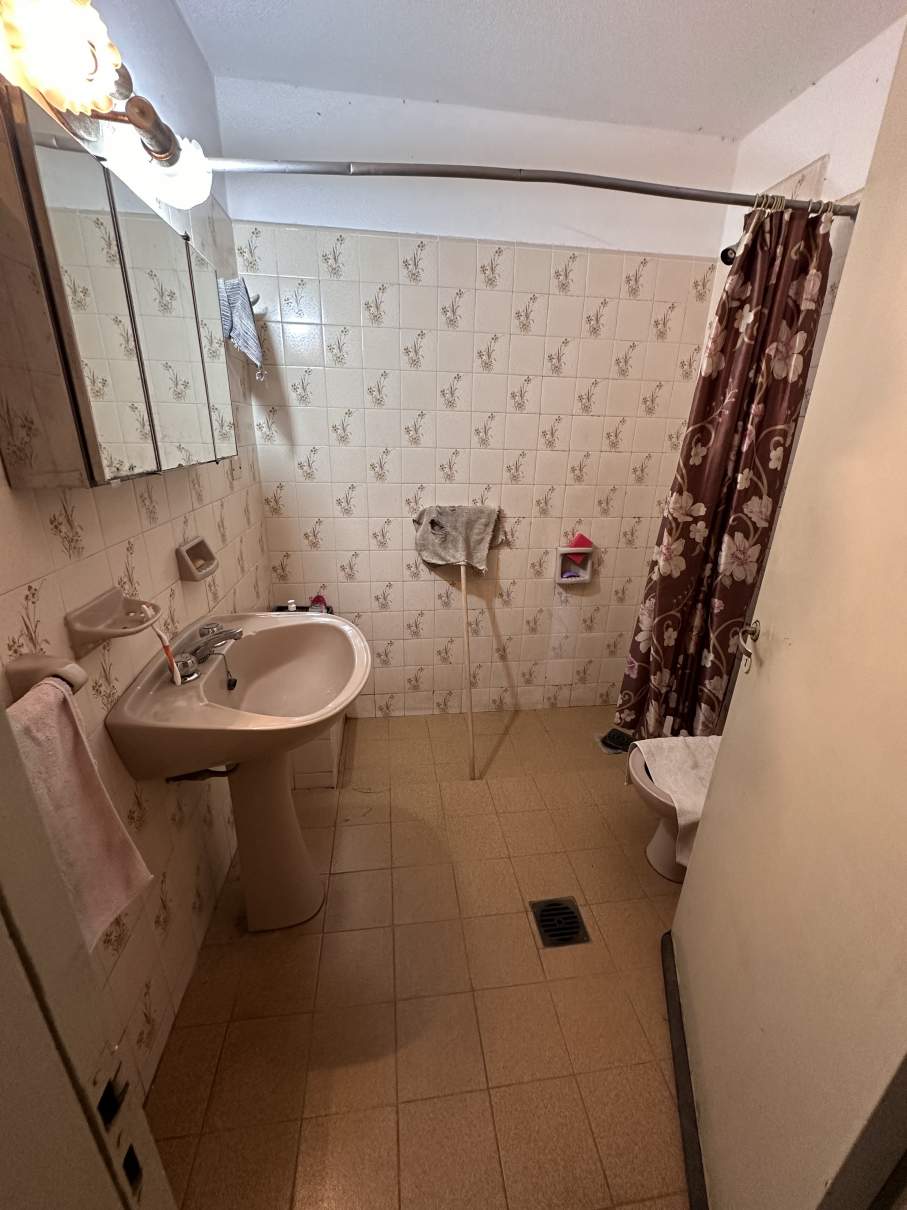 SE VENDE PROPIEDAD EN VILLA CABRERA