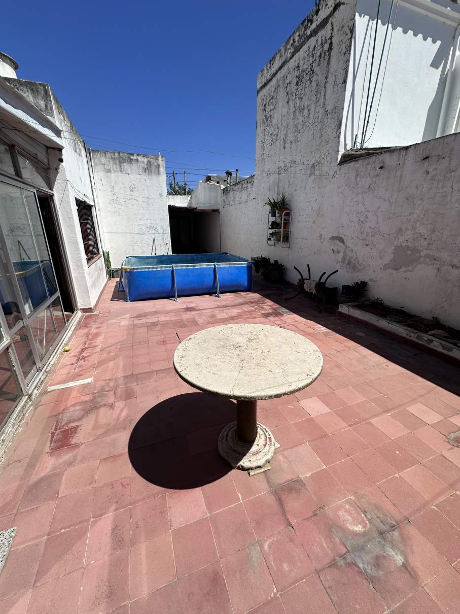 SE VENDE PROPIEDAD EN VILLA CABRERA