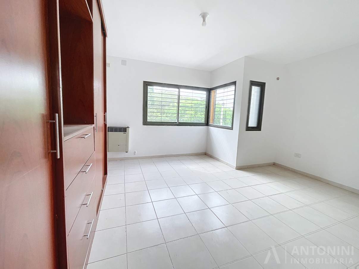 Duplex en venta de 2 dormitorios en Barrio Nuevo Poeta Lugones