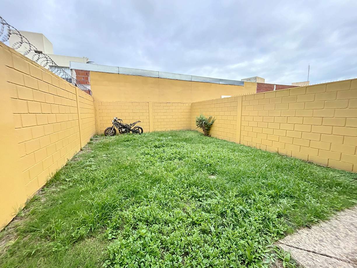 Duplex en venta de 2 dormitorios en Barrio Nuevo Poeta Lugones