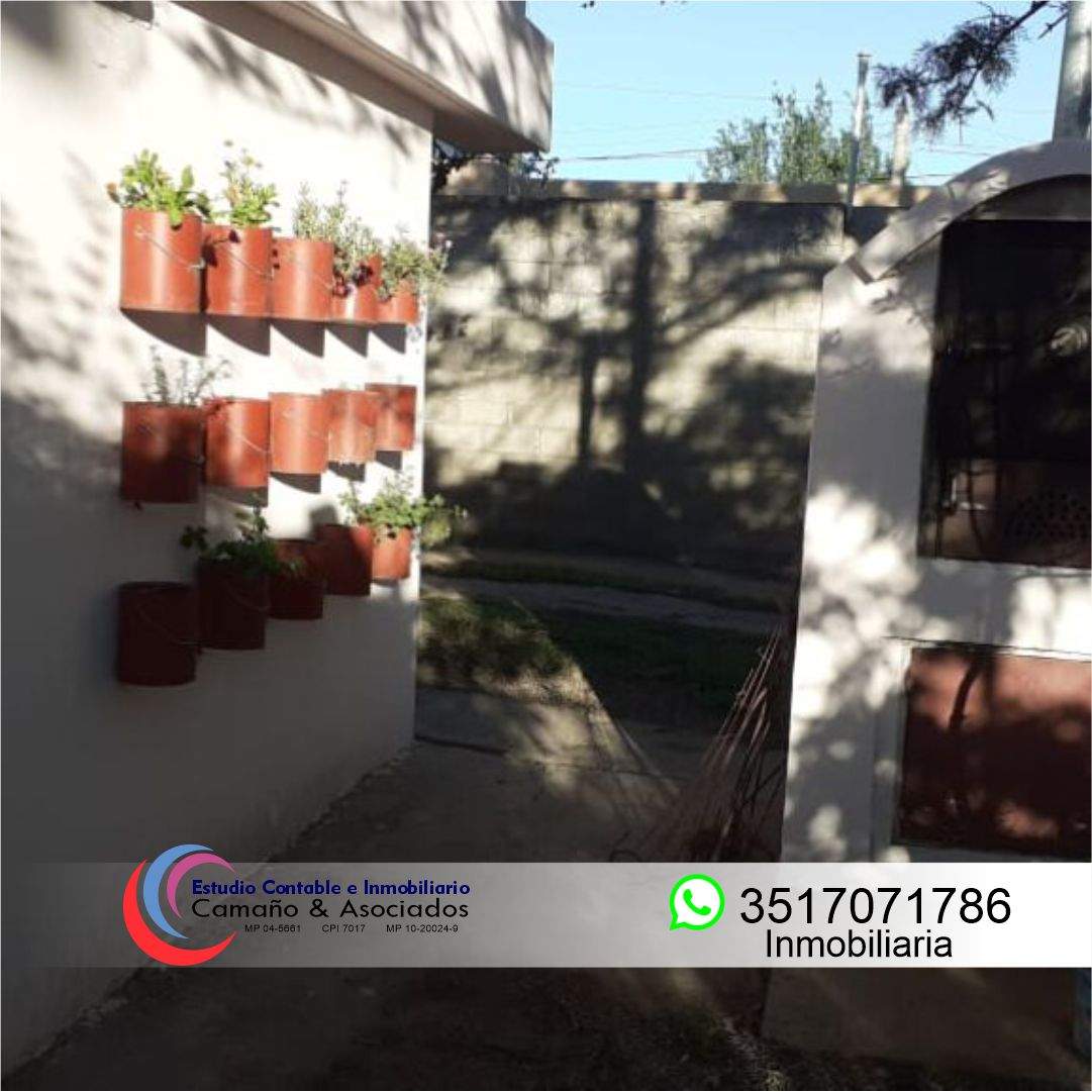 SE VENDE CASA  EN PARQUE LATINO