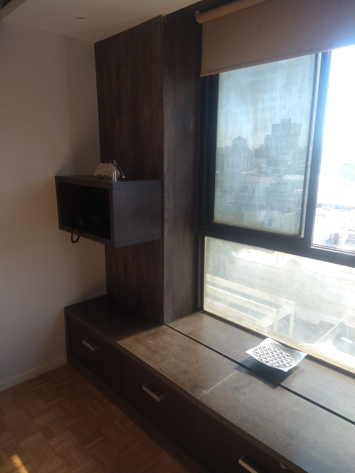 VENDO OFICINA EN LA CITY BANCARIA, IDEAL PROFESIONAL - SEGURIDAD 24HS